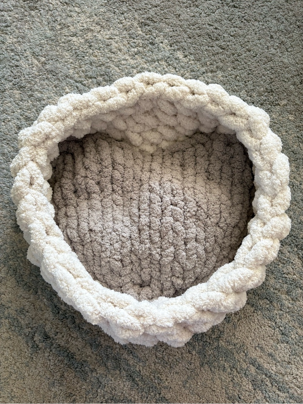 Handmade XS Heart Shaped Pet Bed